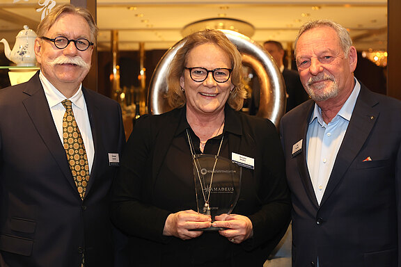 FairPlayAward_102.jpg  