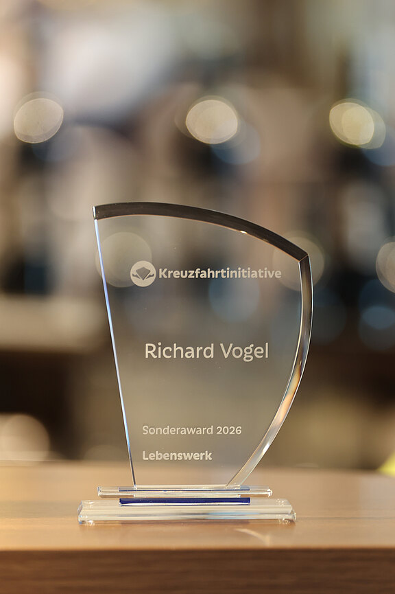 FPA_Sonderaward.JPG  